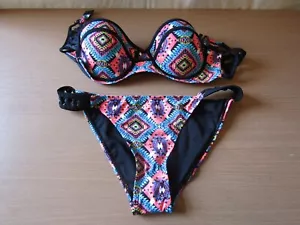 TOP BIKINI DONNA MULTICOLORE ATMOSFERA TAGLIA 10 CON FONDO TAGLIA 12. - Foto 1 di 3