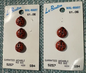 LADY BUG 5 BUTTONS ON CARDS ORANGEY-RED & BLACK Le Bouton SZ 1/2" 12 mm - Picture 1 of 5
