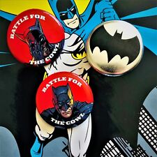 Genuine DC Comics Batman Battle for the Cowl Logo Pinback 2 Buttons