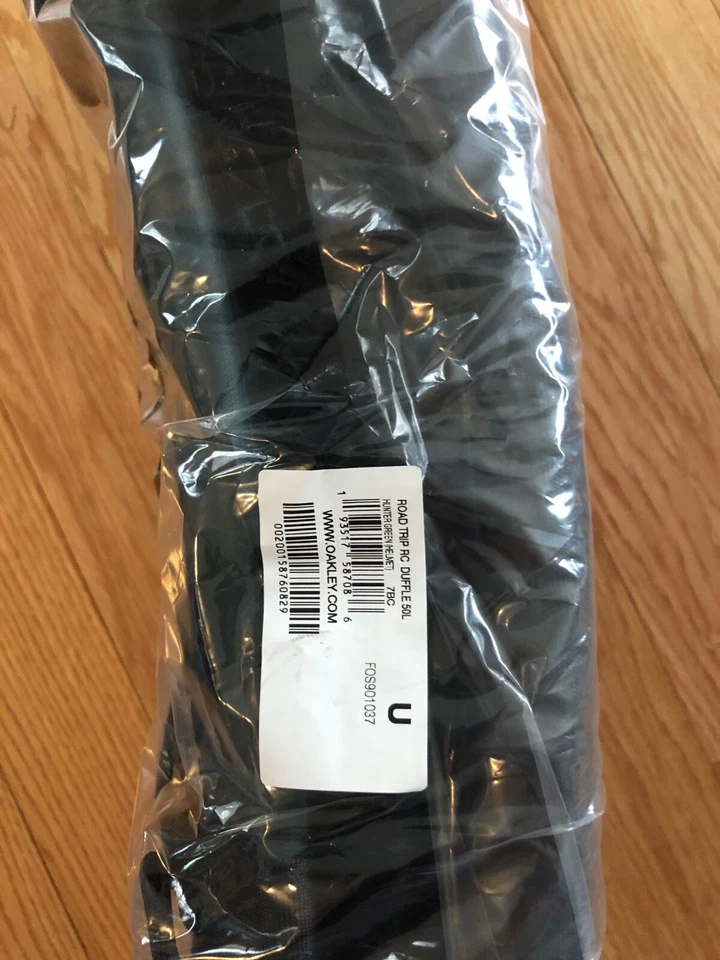 Oakley Road Trip RC Duffle Bag Green 50L FOS901037 With Tags