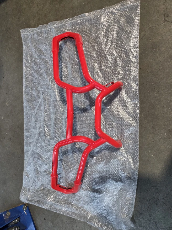 CFMOTO CFORCE 1000 Frontbügel  Rot Ab 2024er Modell gebraucht. 1001 - Bild 1 von 1