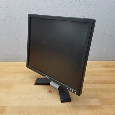 Dell E197FPf LCD Desktop Monitor, 19" Screen, VGA - USED - Image 1 of 4