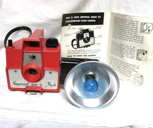 VINTAGE 1950s IMPERIAL MARK XII CAMERA w/ FLASH & BULB & MANUAL - Picture 1 of 4