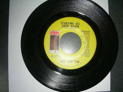 Soul 45 IsaaMel And Tim - Starting All Over Again/It Hurts To Want It So Bad VG - Image 1 of 3