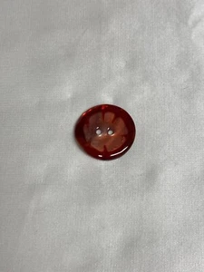 Italian Dyed Red Natural Shell MOP Pearl Button (3 Sizes to Choose From) - Picture 1 of 10