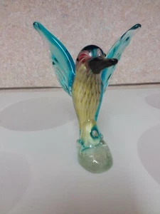 GCA Art Glass Multi-color Flying HUMMINGBIRD Murano Style Figurine 8" tall - Picture 1 of 10