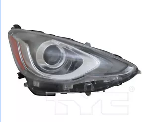 TYC Right Side Headlight Assembly For Toyota Prius C 2015-2017 Models - Picture 1 of 3