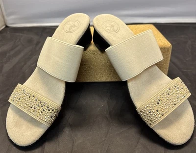 Sandalias Tory Burch Estella adornadas con cristales talla 7 zapatos Foto 1 de 4