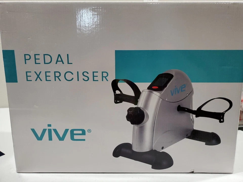 Pedal Exercitador Portátil Vive - Prata novo na caixa no varejo por US$ 79 @ Walmart - Imagem 1 de 4