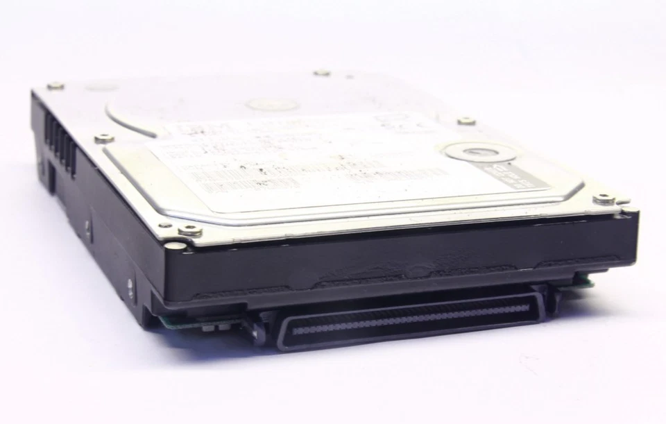 Hitachi Ultrastar 146Z10 36GB U320 SCSI HDD 80Pin IC35L036UCDY10-0 08K0312 M4981 - Image 1 of 1