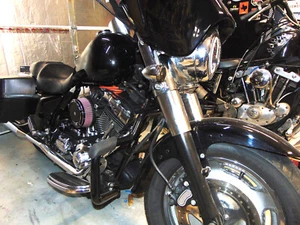 MOFUN Black Engine Guard Highway Crash Bar For 97-08 Harley Touring Street Glide - Bild 1 von 9