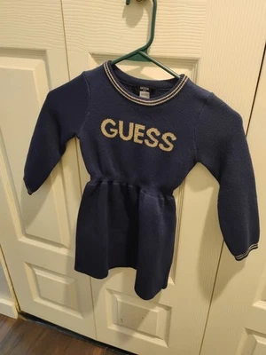 Vestido Suéter Guess Niñas Azul Marino Con Logo Y Borde Dorado Talla 4 Foto 1 de 4