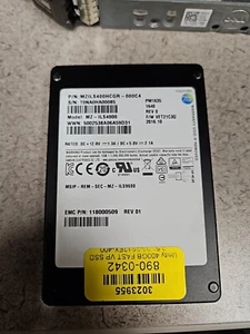 Samsung PM1635 400GB MLC MZ-ILS4000 MZILS400HCGR EMC 118000509 SAS 12G 2.5" SSD - Picture 1 of 5