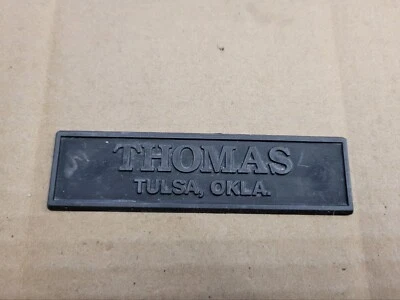 Thomas Tulsa Oklahoma OK concesionario concesionario emblema insignia logotipo publicidad promoción Foto 1 de 2