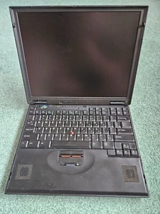 Untested IBM ThinkPad 600E with 256MB RAM - Picture 1 of 8