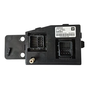 2005-2006 GMC Colorado Canyon H3 Body Control Module BCM Part# 10394234 - Picture 1 of 4