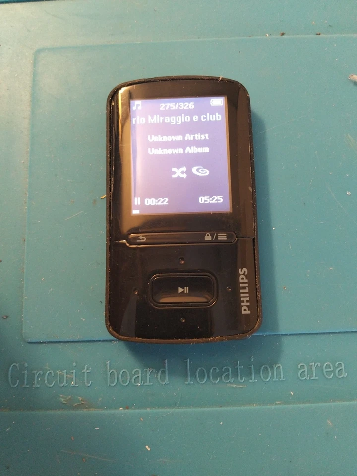 PHILIPS SA4VBE04kN, Lettore MP4 GoGear Vibe Nero - Immagine 1 di 4