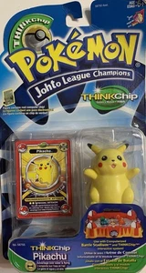 POKÉMON JOHTO LEAGUE CHAMPIONSHIP PIKACHU FIGUR & THINKCHIP KARTE, NEU UNGEÖFFNET - Bild 1 von 2