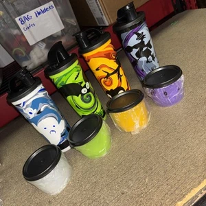 New TUPPERWARE SPOOKTACULAR Set 16Oz TUMBLERS Flip Seals 4 SNACK CUPS Halloween - Picture 1 of 17