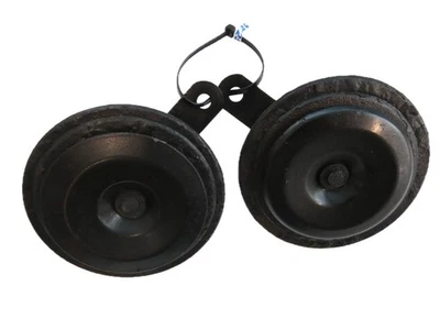 Mercedes W124 4Matic A0035422720 A0035422820 Fanfare horn 0035427420 0035428320 - Image 1 of 3