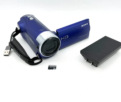 Sony HDR-CX240 1080p Handycam Full HD Camcorder Video Camera Blue w/ 32GB SD - Image 1 of 4