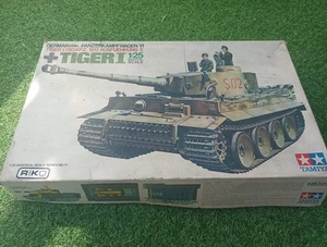 Caja Panzer Alemana 1/25 Tiger 1 Tanque Vintage Tamiya Solo Insertos - Imagen 1 de 11