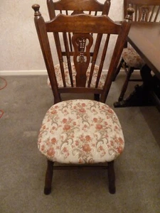 VINTAGE RETRO OAK CHAIRS x 2 CRAFTED BY LOCK OF LONDON 1980 COLLECTIBLES - Picture 1 of 4
