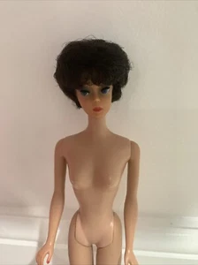Vintage Original Barbie Puppe brünett Bubble Cut Haare MCMLVIII Japan gestempelt 7 - Bild 1 von 8