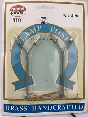 Model Power  HO Scale 496 Brass Double Highway Lamp (2pcs) NIP - Image 1 of 3