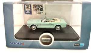 Oxford Die Cast 1965 Ford Mustang Convertible Tropical Turquoise Display Case - Picture 1 of 7