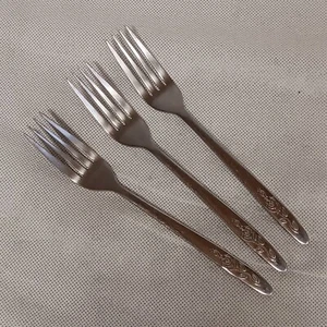 Premier Rose Dinner Forks 3 Stainless Steel 7.5" - Picture 1 of 6