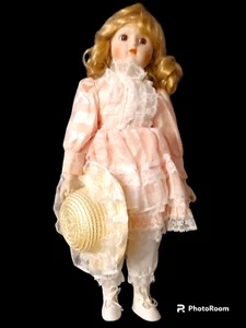 The Heritage Mint Collection Bambola di porcellana Ashely 16" 1988 n. D23 con cappello - Foto 1 di 3