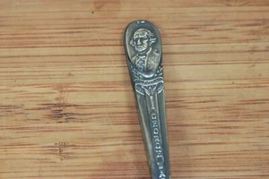 Vintage George Washington Silverplate Spoon Mount Vernon Commemorative - Picture 1 of 3