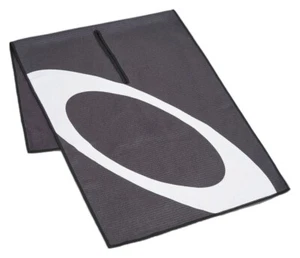 OAKLEY GOLF PLAYER TERRAIN TOWEL Blackout NWT - Picture 1 of 4
