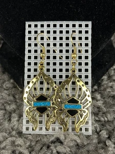 Pendientes colgantes mariposa turquesa tono dorado Harley Davidson de colección años 90’s - Imagen 1 de 4