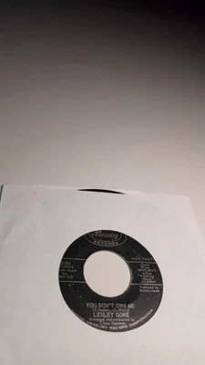 Lesley Gore - You Don't Own Me - 45 Record 1963 Original Foto 1 de 2