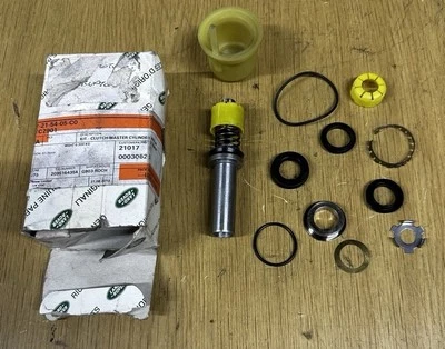 Brake Master Cylinder Overhaul Repair Kit Land Rover Discovery 1 1995 ON STC2901 - Image 1 of 4