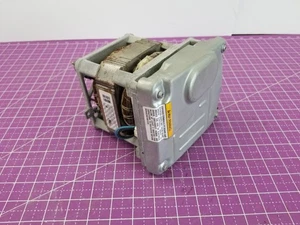 WH20X10093 - Hotpoint Waschmaschine Antriebsmotor und Inverter - Bild 1 von 11