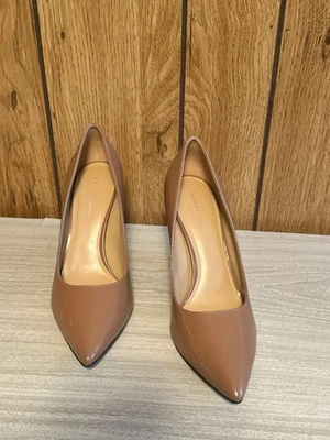 Tacones tostados para mujer Charles & Keith talla 9 Foto 1 de 4