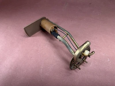 BMW E28 528e 528I 533I 535I E24 M6 2.7L M20 Fuel Pump Suction Device OEM #86215 - Image 1 of 4