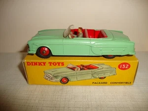 DINKY TOYS 132 PACKARD CONVERTIBLE - NR MINT in original BOX - Picture 1 of 12