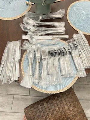 Reed And Barton Stainless Steel Service For 12 Never Used 112 Pieces  - Image 1 of 4