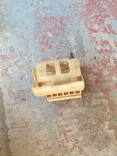Nissan Sunny/ Pulsar Gtir Fuel Pump Cradle. 