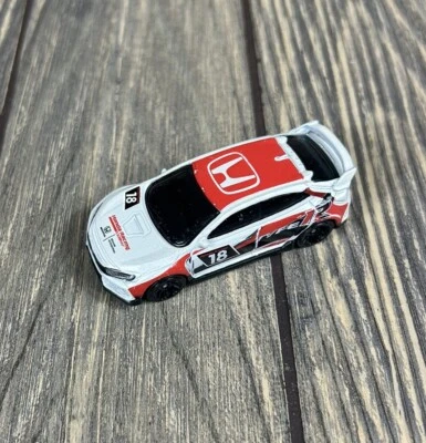 Vintage Hot Wheels Honda Racing 18 White Red Black Toy Car Vehicle - Image 1 of 3