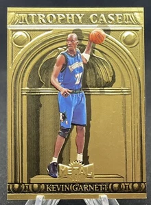 1997-98 Metal Universe Championship Trophy Case #1 Kevin Garnett - Picture 1 of 2