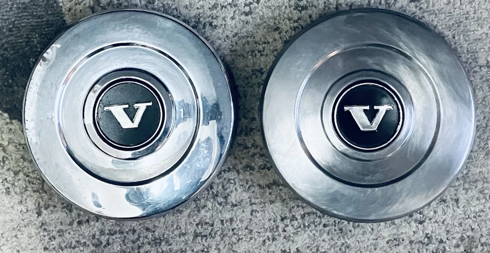 2) Tapacubos central tapacubos Volvo 240 242 244 245 acero inoxidable 1 pieza 1975-1984 Foto 1 de 2