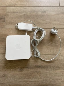 Apple Airport Extreme (5th Gen) A1408 Wireless Router Dual Band 4-Ethernet Ports - Picture 1 of 4