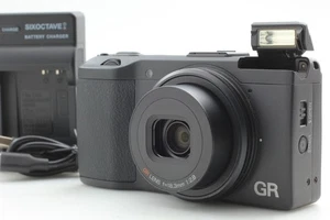 【NEUWERTIG】 Ricoh GR GR1 16mp APS-C CMOS Premium Kompakt Digitalkamera aus Japan - Bild 1 von 12