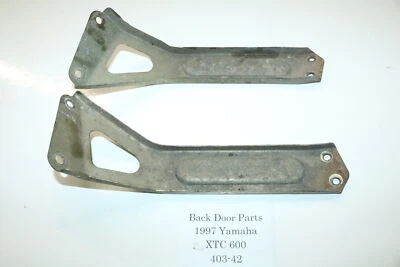 1997 Yamaha Vmax Xtc 600 Front Left Right Bellypan Bumper Frame Support - Image 1 of 4