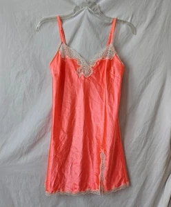 Vestido Victoria's Secret Sin Mangas Chemis Mujer M Satinado Hágalo Usted M Encaje Coral Neón Abertura - Imagen 1 de 13